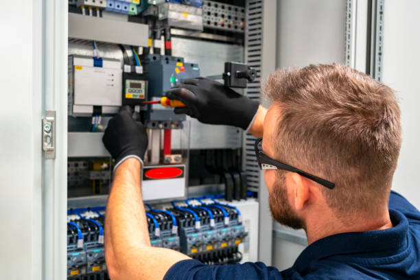 Best Circuit Breaker Installation and Repair  in Dix Hills, NY